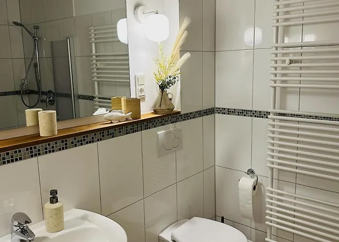 公寓 Zuhause Auf Zeit In *